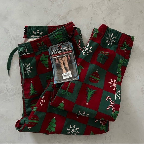 Iron Co Other - 🎄 NWT Iron Co. Christmas Jogger Pants Medium